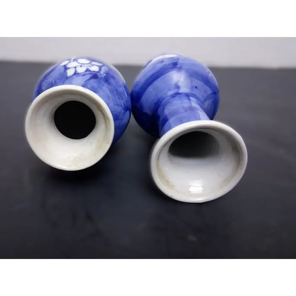 Vintage Set Of 2 Chinoiserie Cherry Blossom Chinese Mini Bud Vases Blue & White